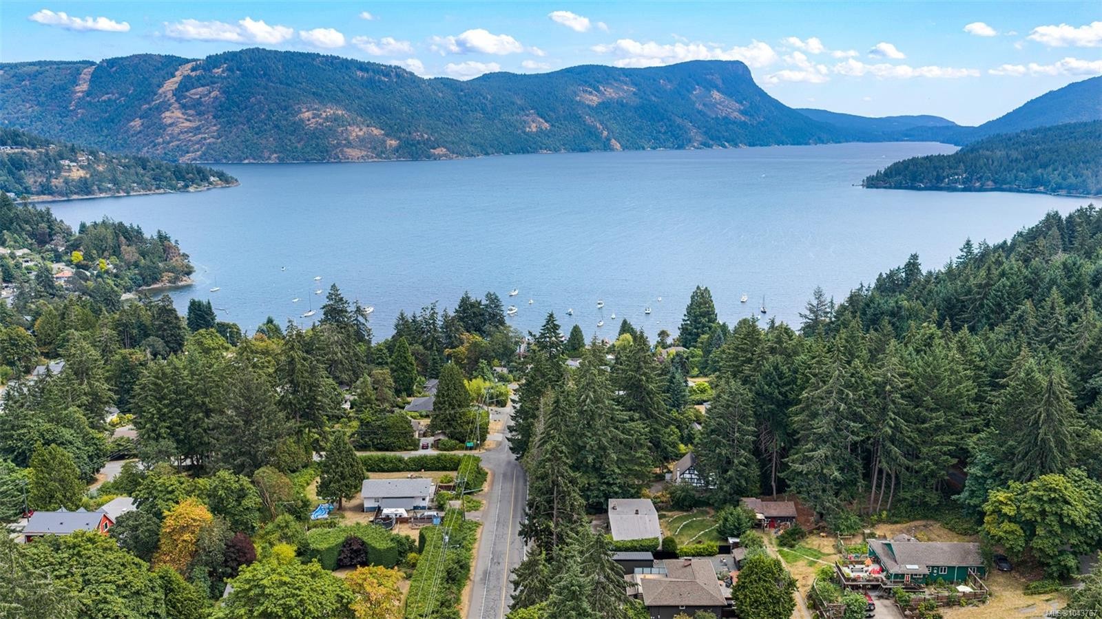 1080 Maple Bay Rd, Duncan, BC