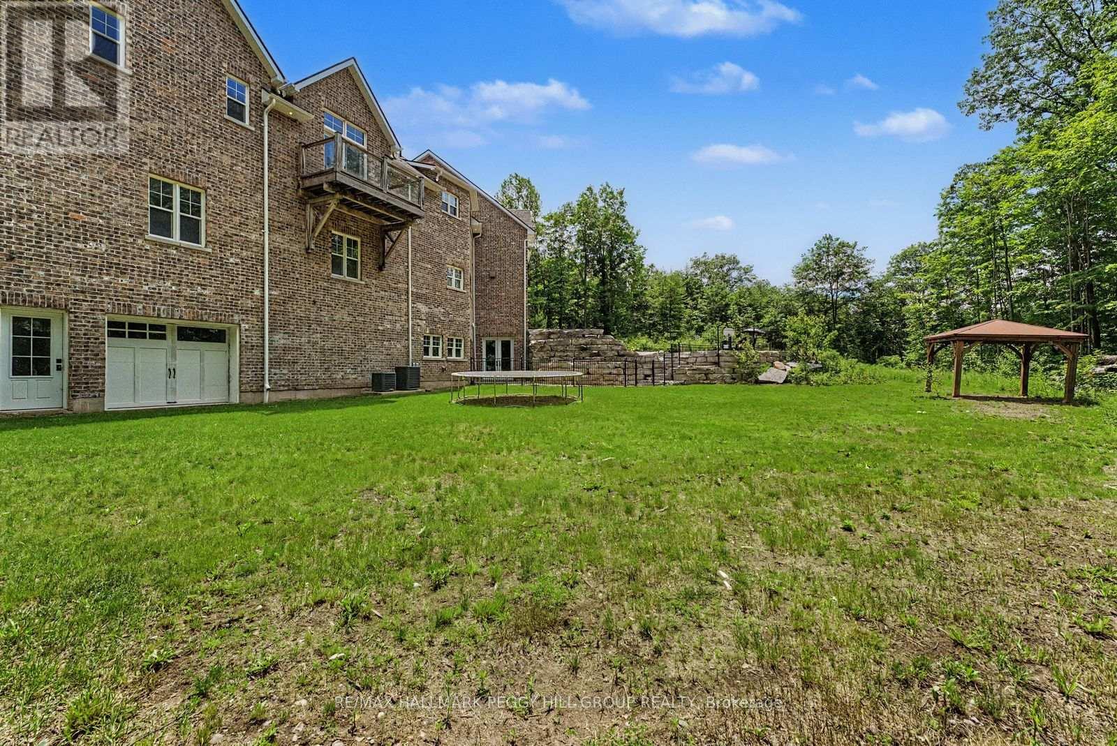 16 Heron Boulevard, Springwater, ON - Outdoor