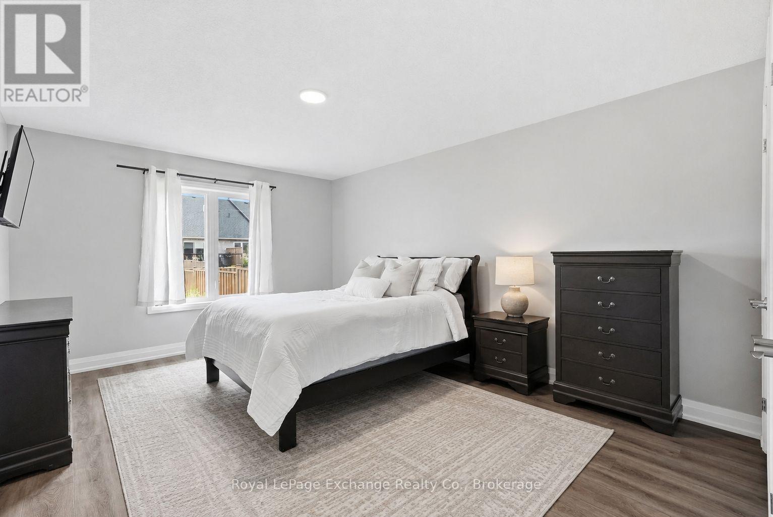 241 Eccles Avenue, West Grey, ON - Indoor Photo Showing Bedroom