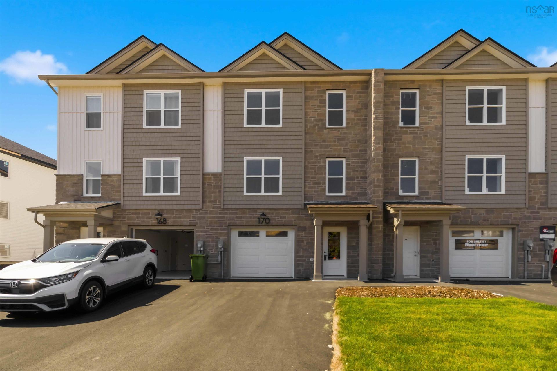 Pun-68B 170 Puncheon Way, Bedford, NS - Outdoor With Facade