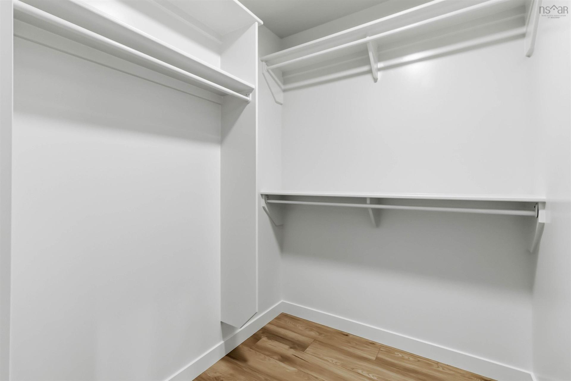 Pun-68B 170 Puncheon Way, Bedford, NS - Indoor With Storage