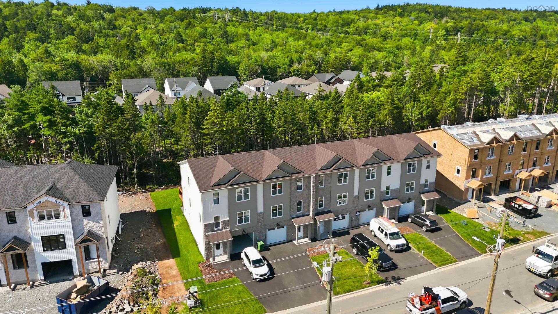 Pun-68B 170 Puncheon Way, Bedford, NS - Outdoor