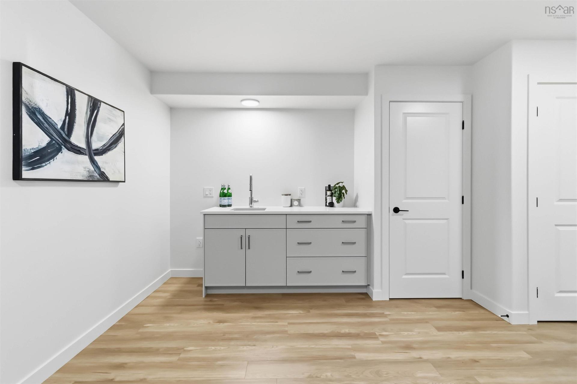 Pun-68B 170 Puncheon Way, Bedford, NS - Indoor Photo Showing Other Room