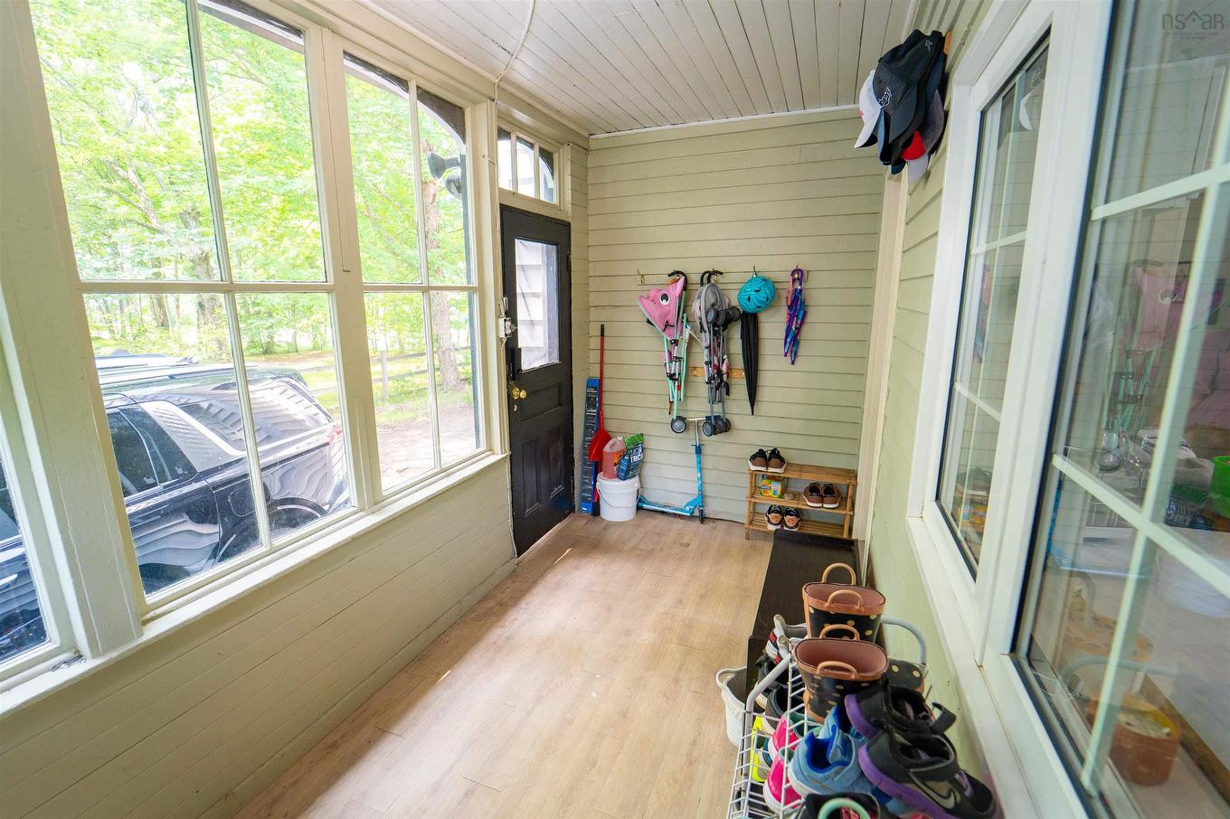 42 Victoria Street, Amherst, NS - With Deck Patio Veranda With Exterior