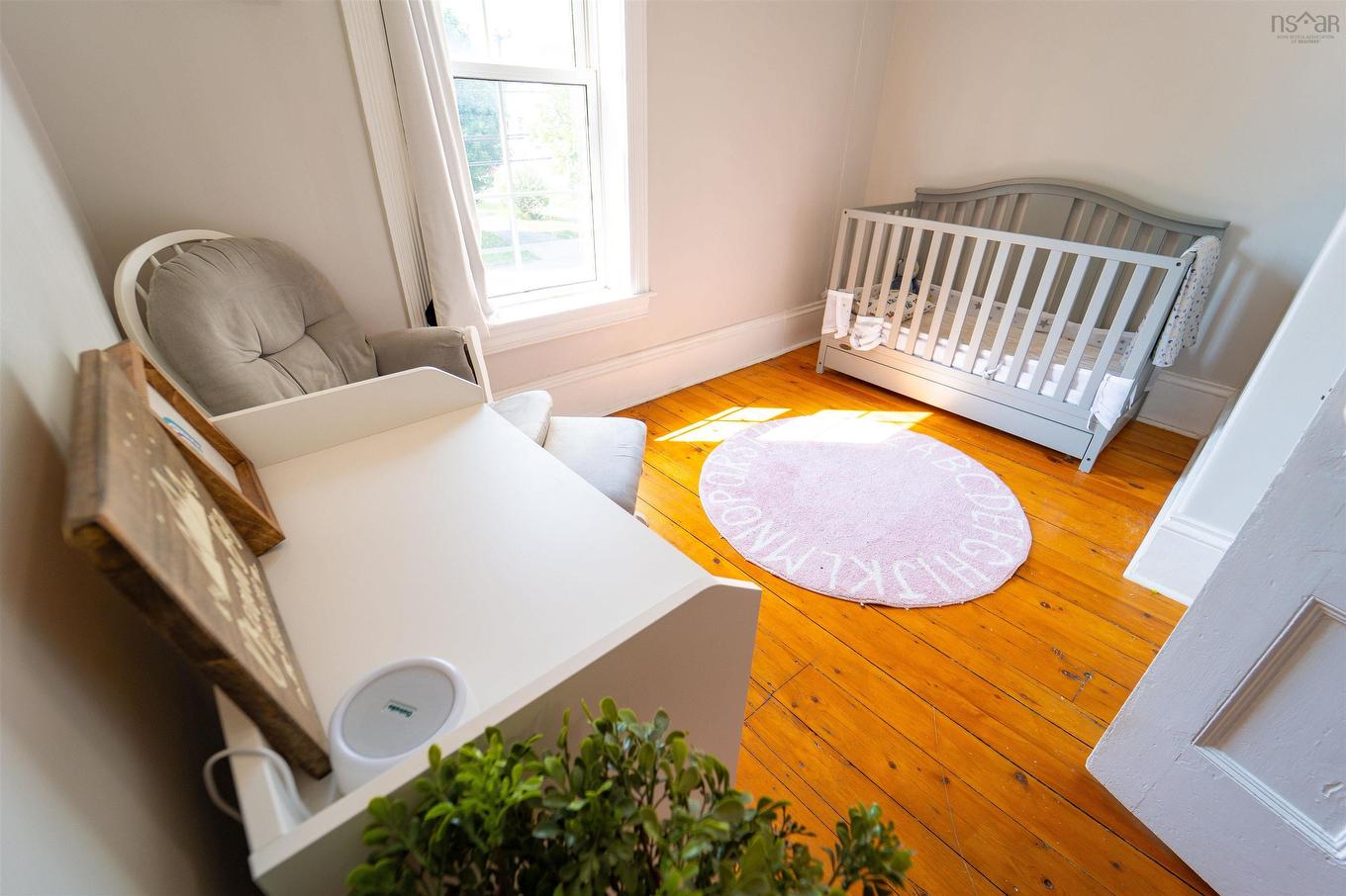 42 Victoria Street, Amherst, NS - Indoor