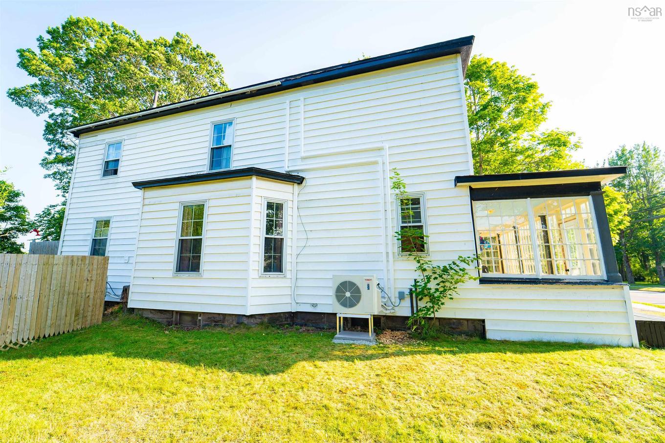 42 Victoria Street, Amherst, NS - Outdoor With Exterior