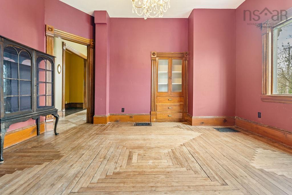 472 Main Street, Parrsboro, NS - Indoor Photo Showing Other Room