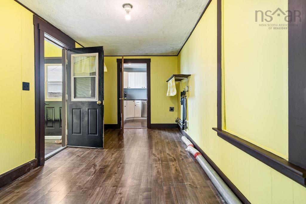 472 Main Street, Parrsboro, NS - Indoor Photo Showing Other Room