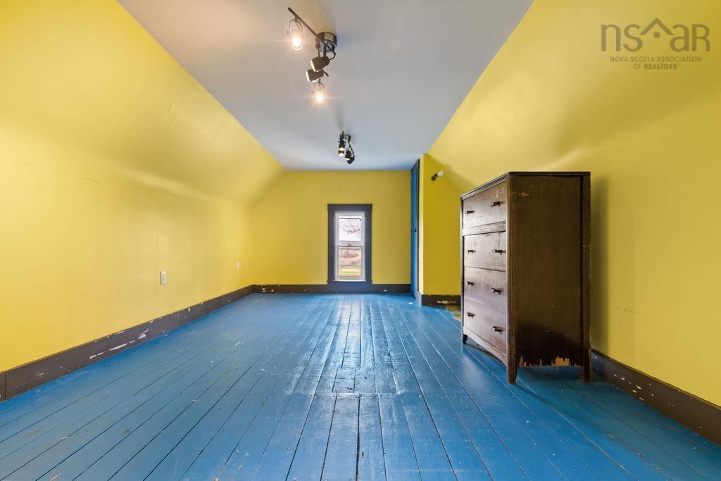 472 Main Street, Parrsboro, NS - Indoor Photo Showing Other Room