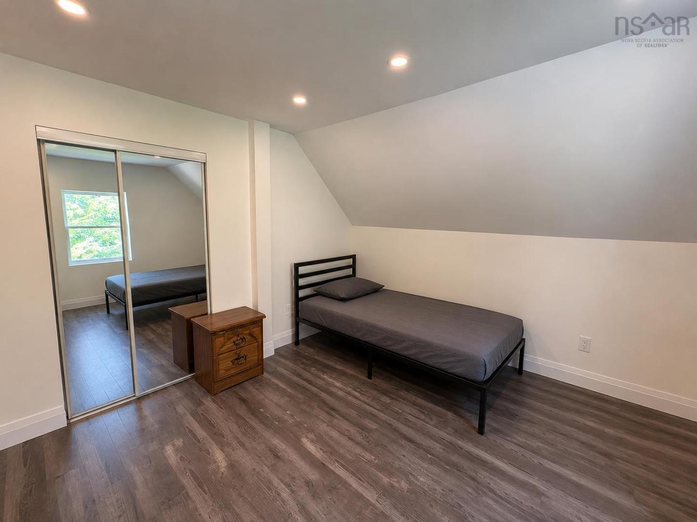 89 St. Phillips Street, Bridgewater, NS - Indoor