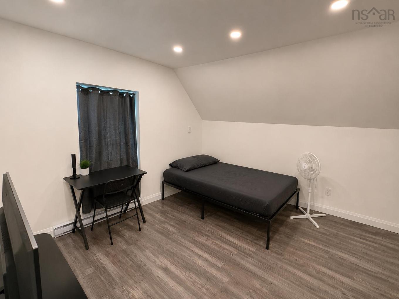 89 St. Phillips Street, Bridgewater, NS - Indoor