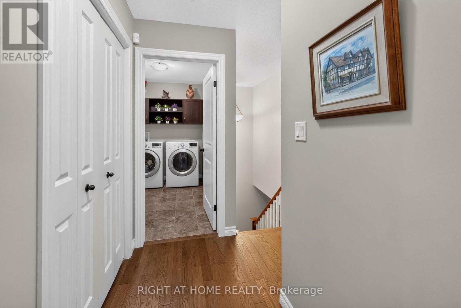 2 Noble Lane, St. Thomas, ON - Indoor Photo Showing Laundry Room