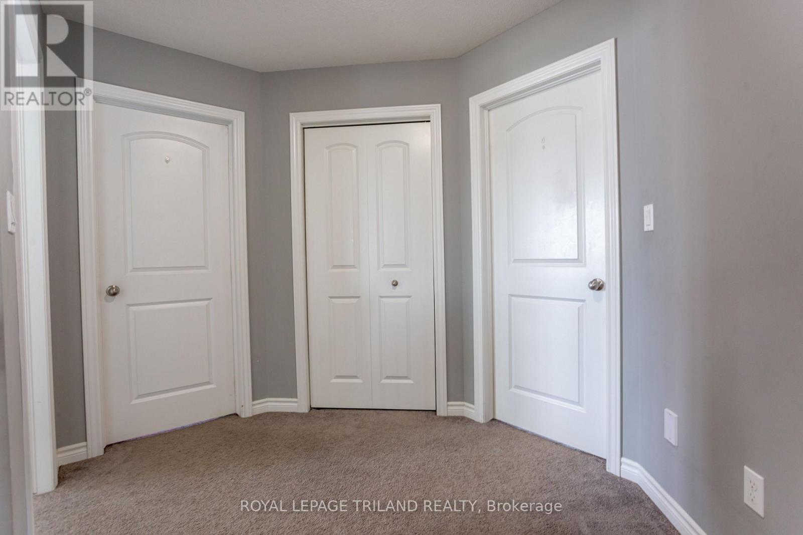1 Acorn Trail, St. Thomas, ON - Indoor Photo Showing Other Room
