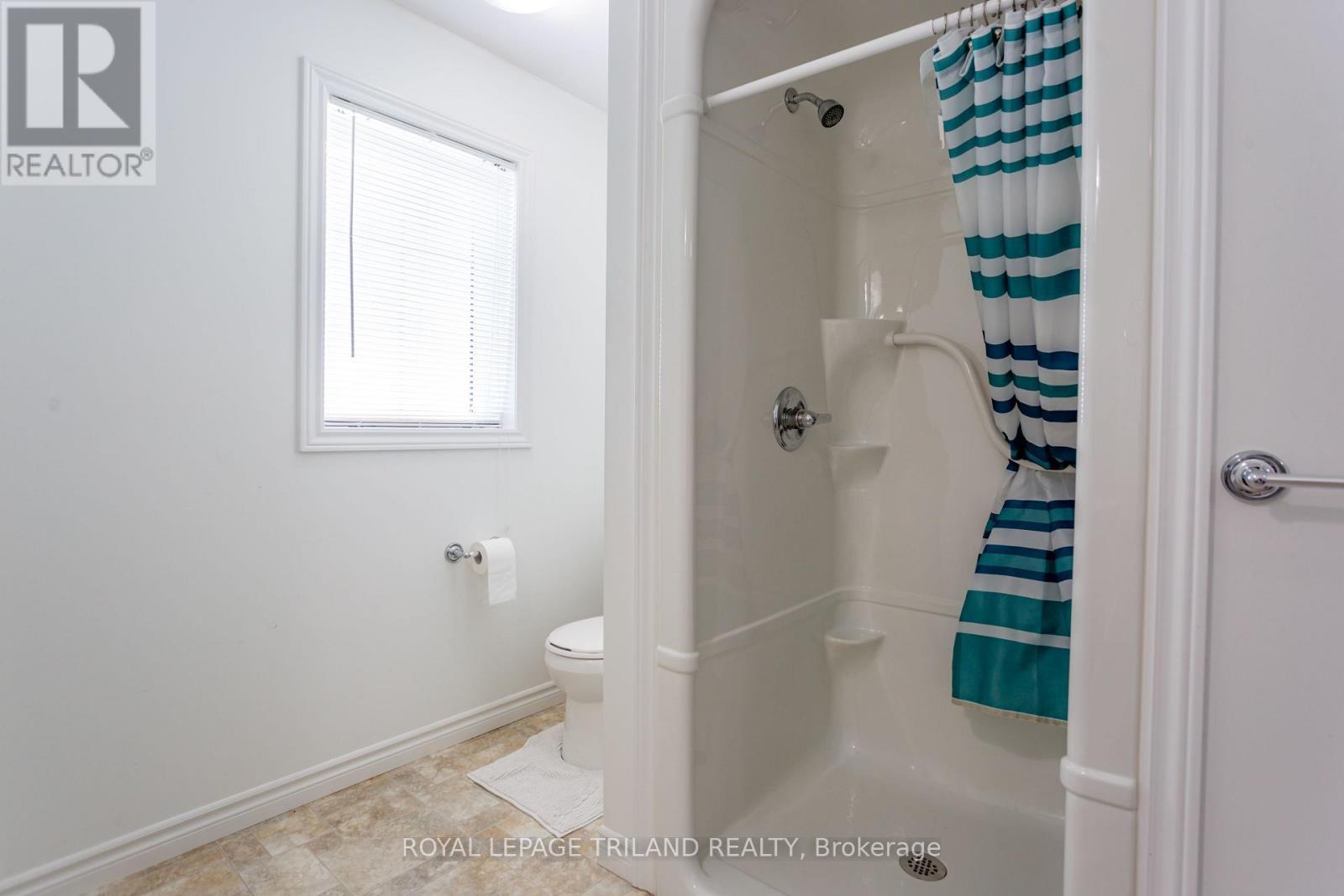 1 Acorn Trail, St. Thomas, ON - Indoor Photo Showing Bathroom