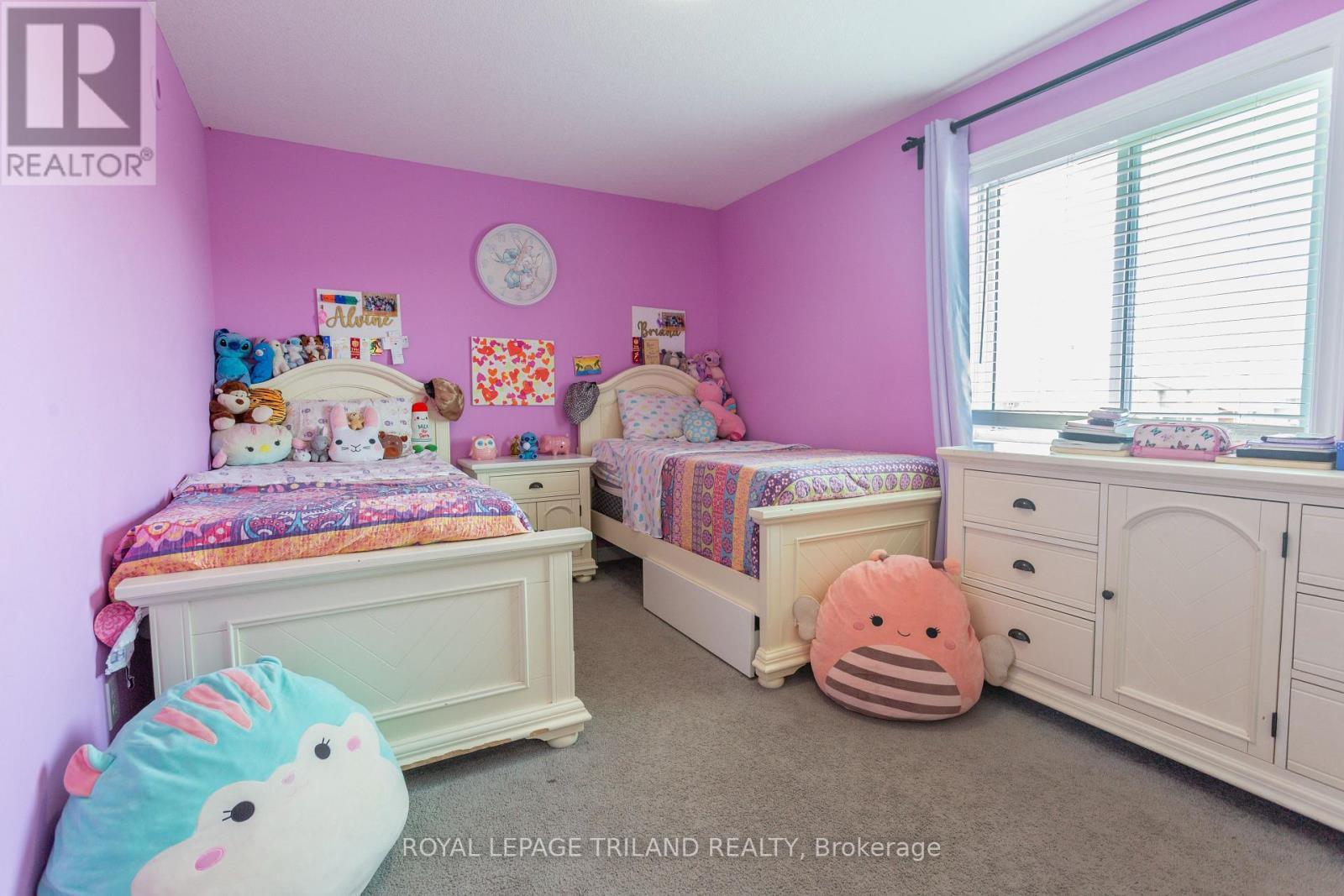 1 Acorn Trail, St. Thomas, ON - Indoor Photo Showing Bedroom