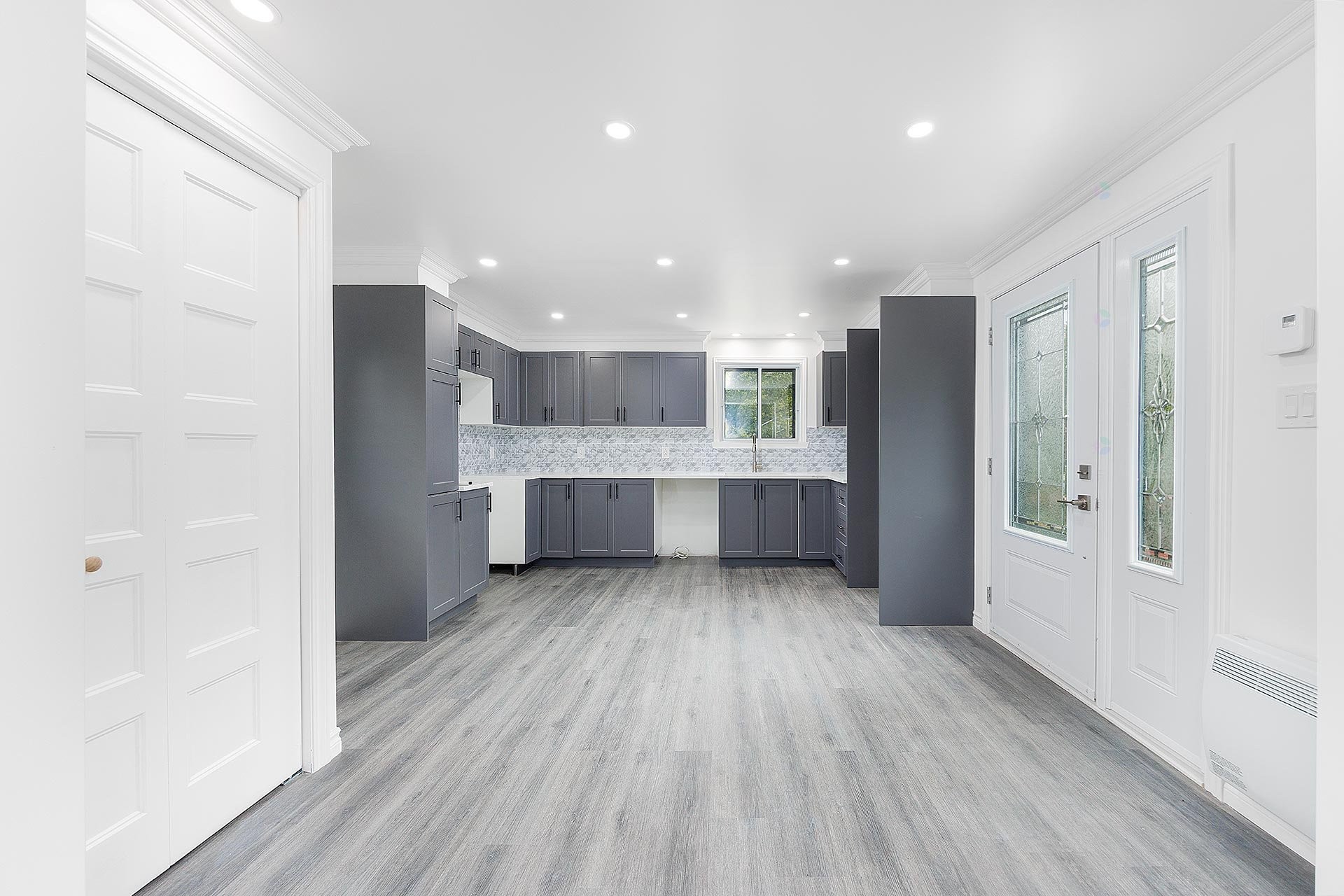 Kitchen - 2 Rue Mareuil, Laval (Auteuil), QC - Indoor Photo Showing Kitchen