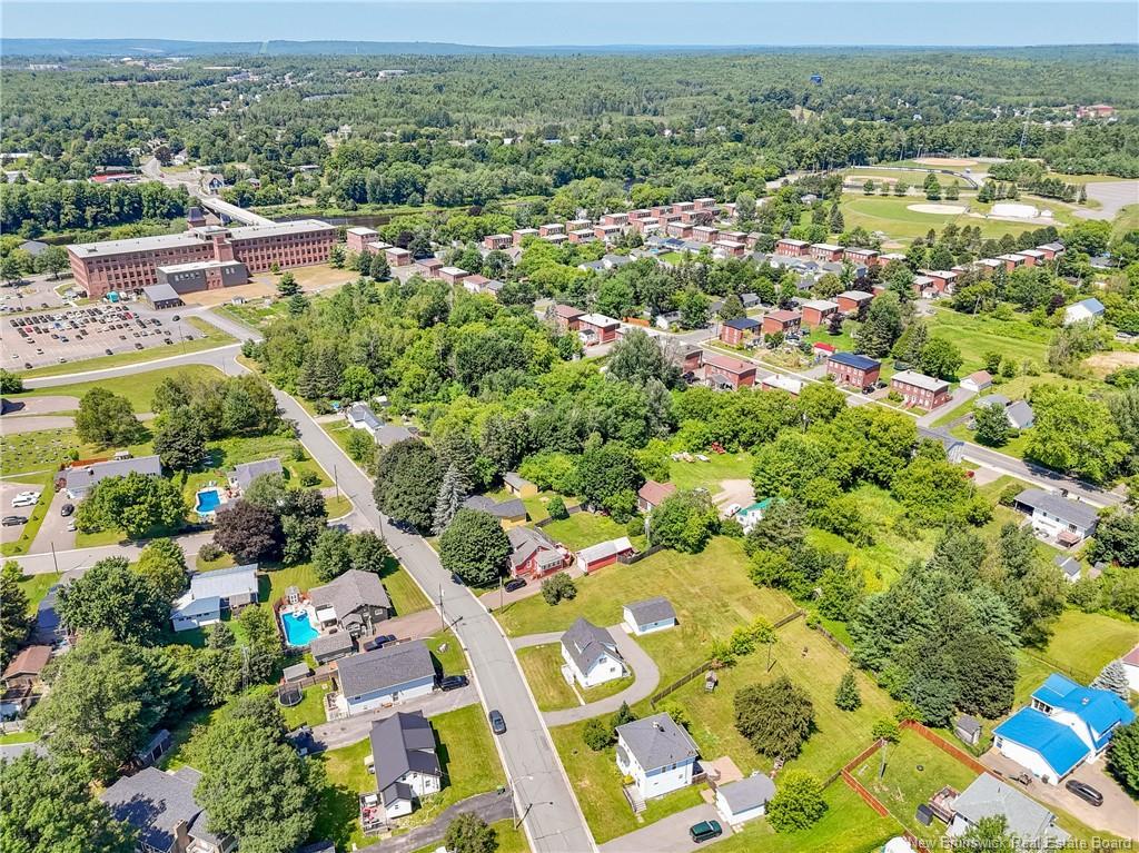 35 Coronation St, Fredericton, NB