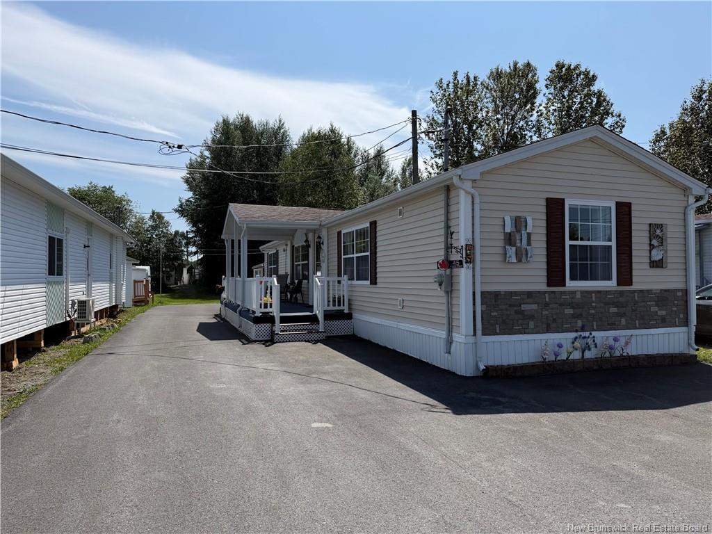 45 Albert Rd, Saint-Jacques, NB