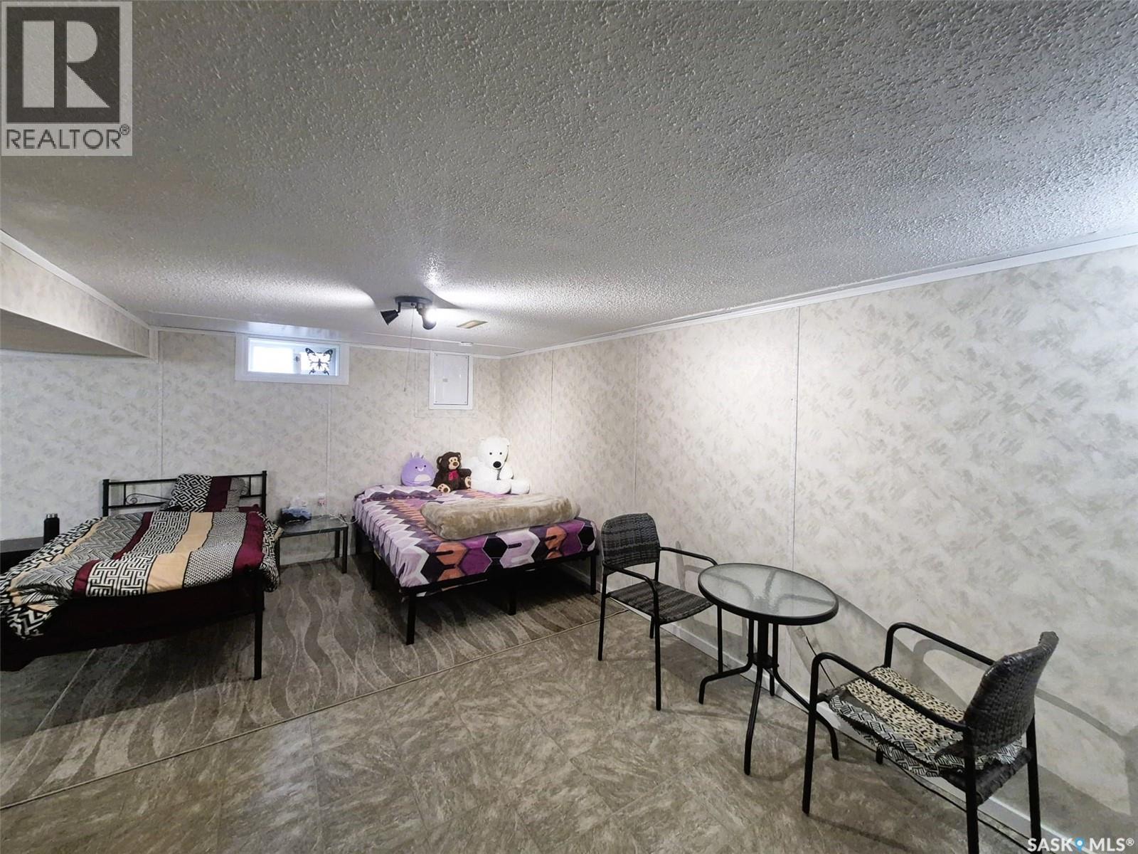 161 Darlington Street E, Yorkton, SK - Indoor Photo Showing Bedroom