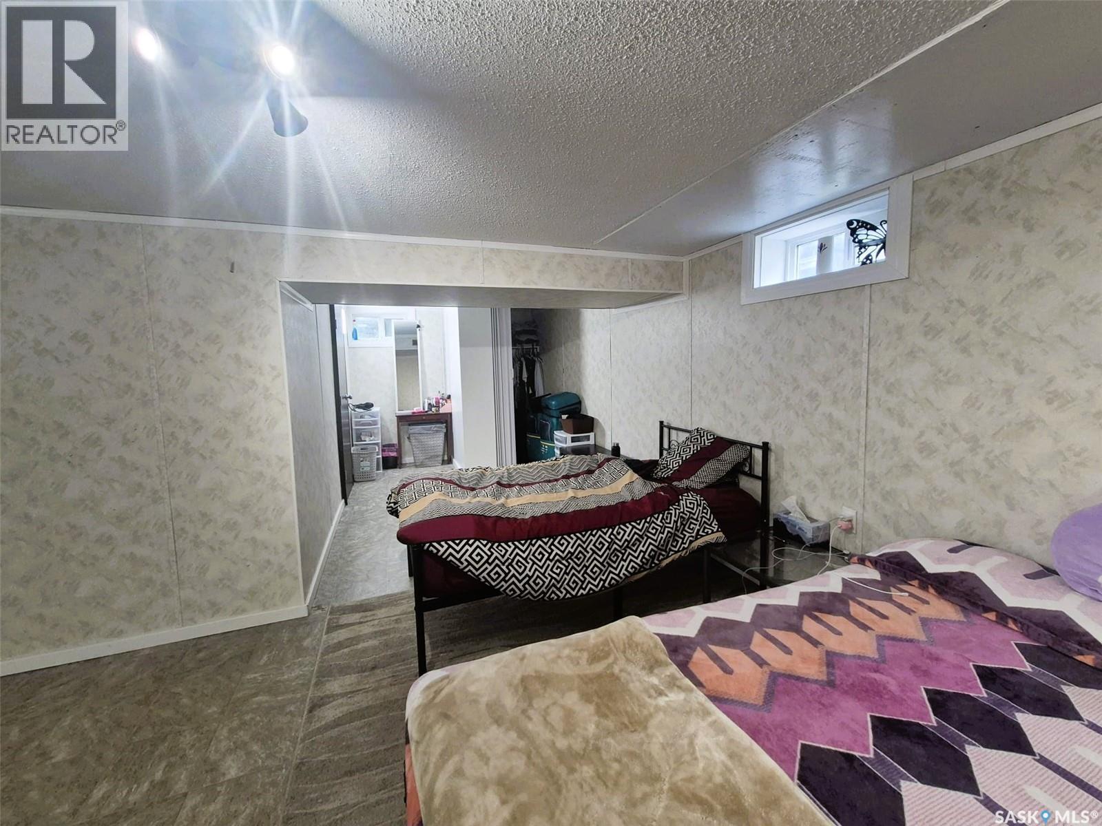 161 Darlington Street E, Yorkton, SK - Indoor Photo Showing Bedroom