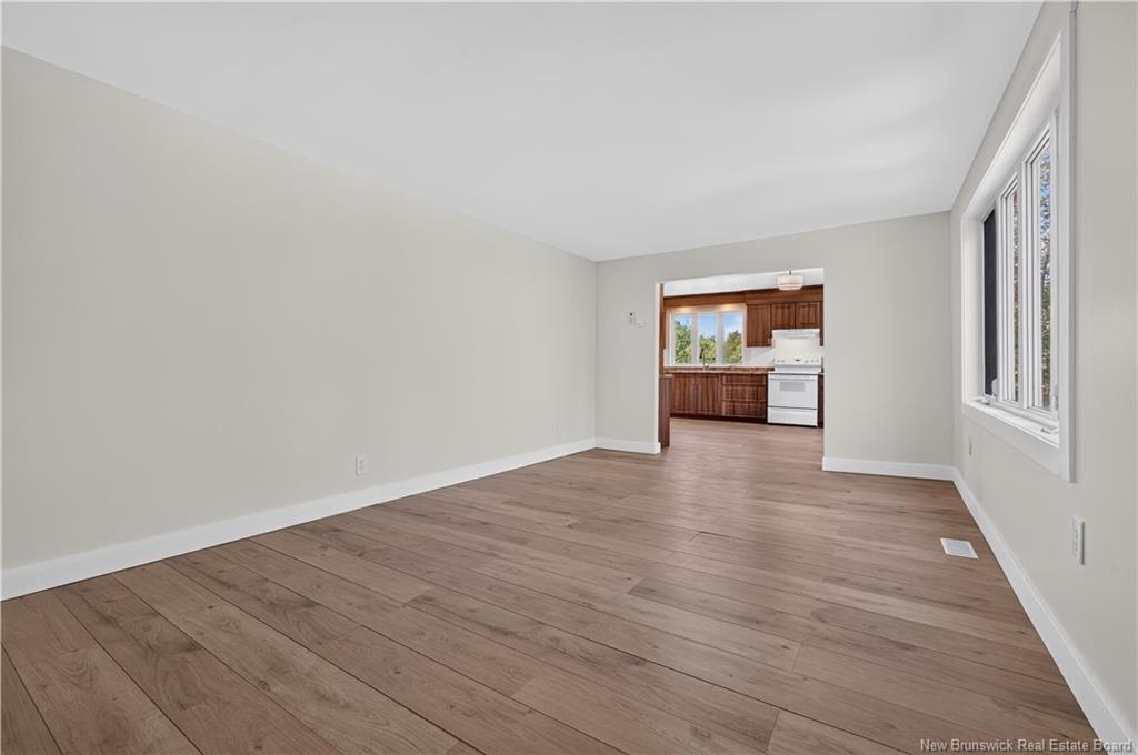 9 Bayview South Rd, Baie-Sainte-Anne, NB