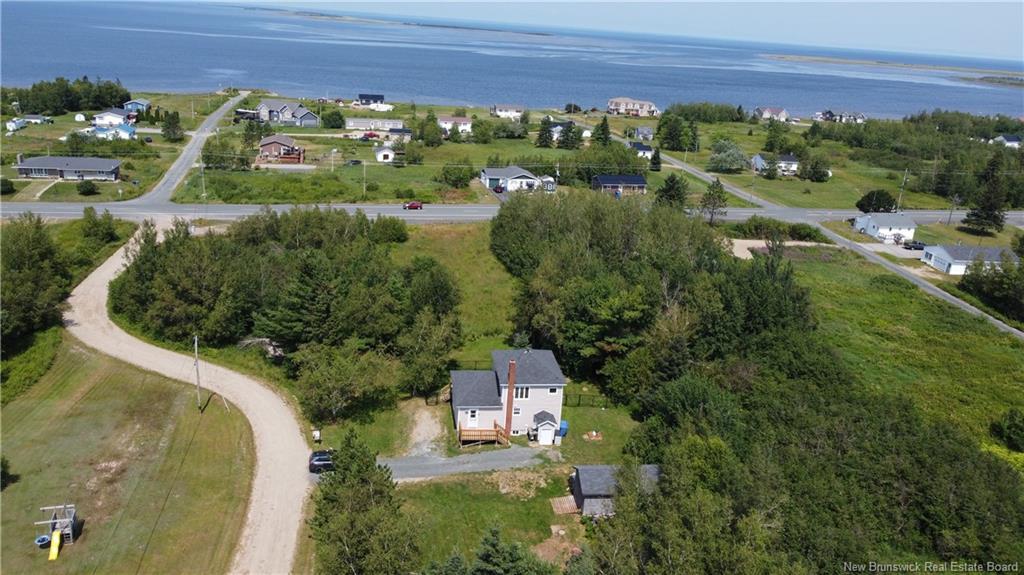 9 Bayview South Rd, Baie-Sainte-Anne, NB