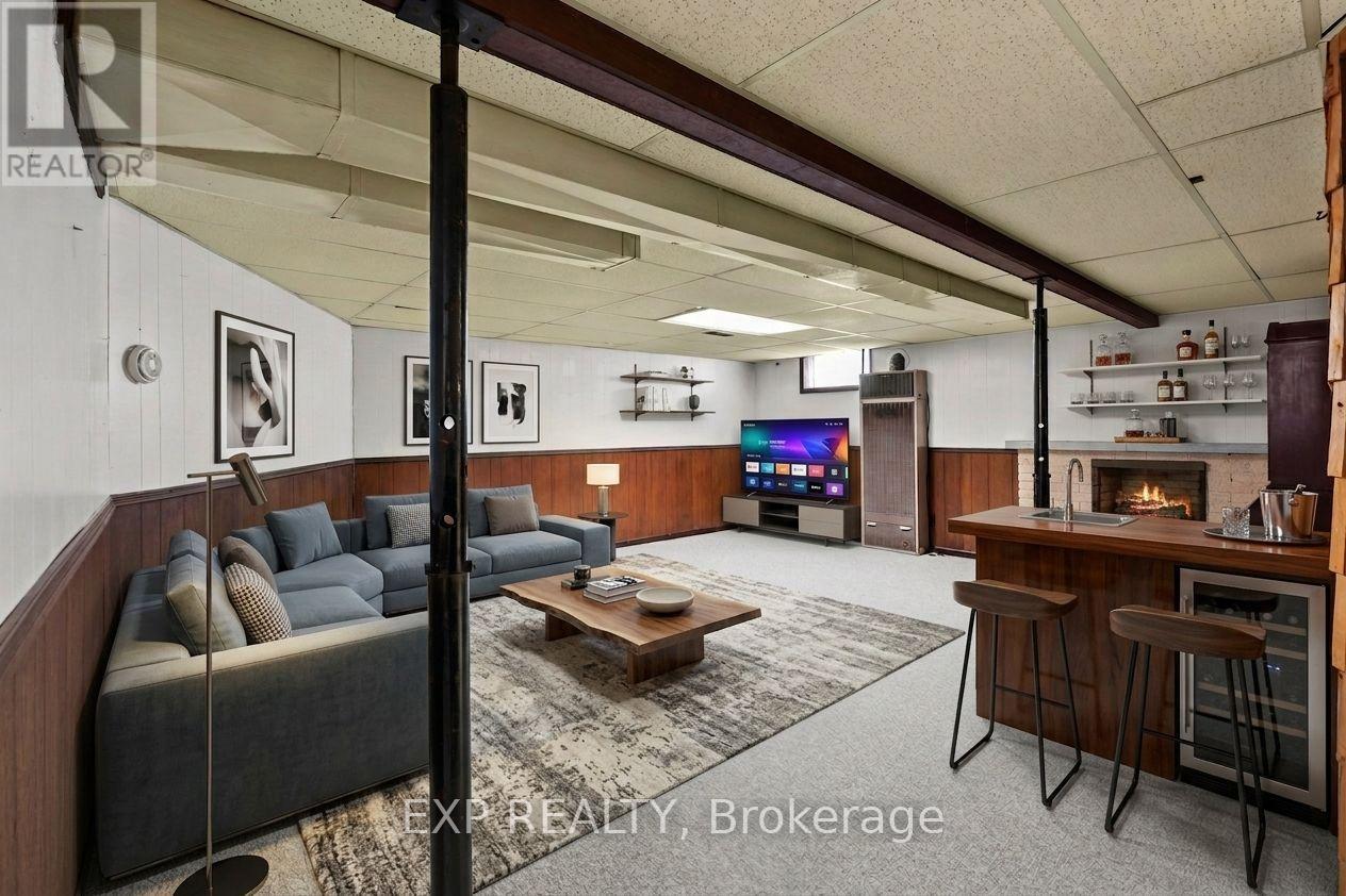 Virtually Staged - 8800 Champlain Drive, Niagara Falls (Chippawa), ON - Indoor