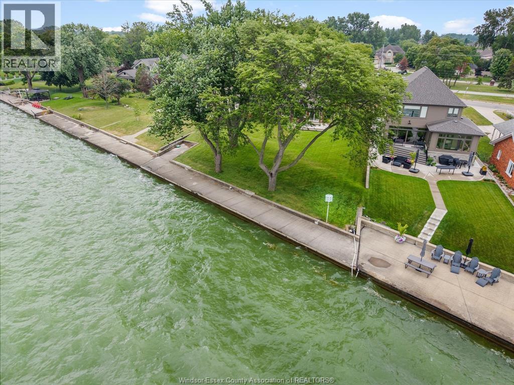 11506 Riverside, Windsor, ON - Outdoor With Body Of Water With View