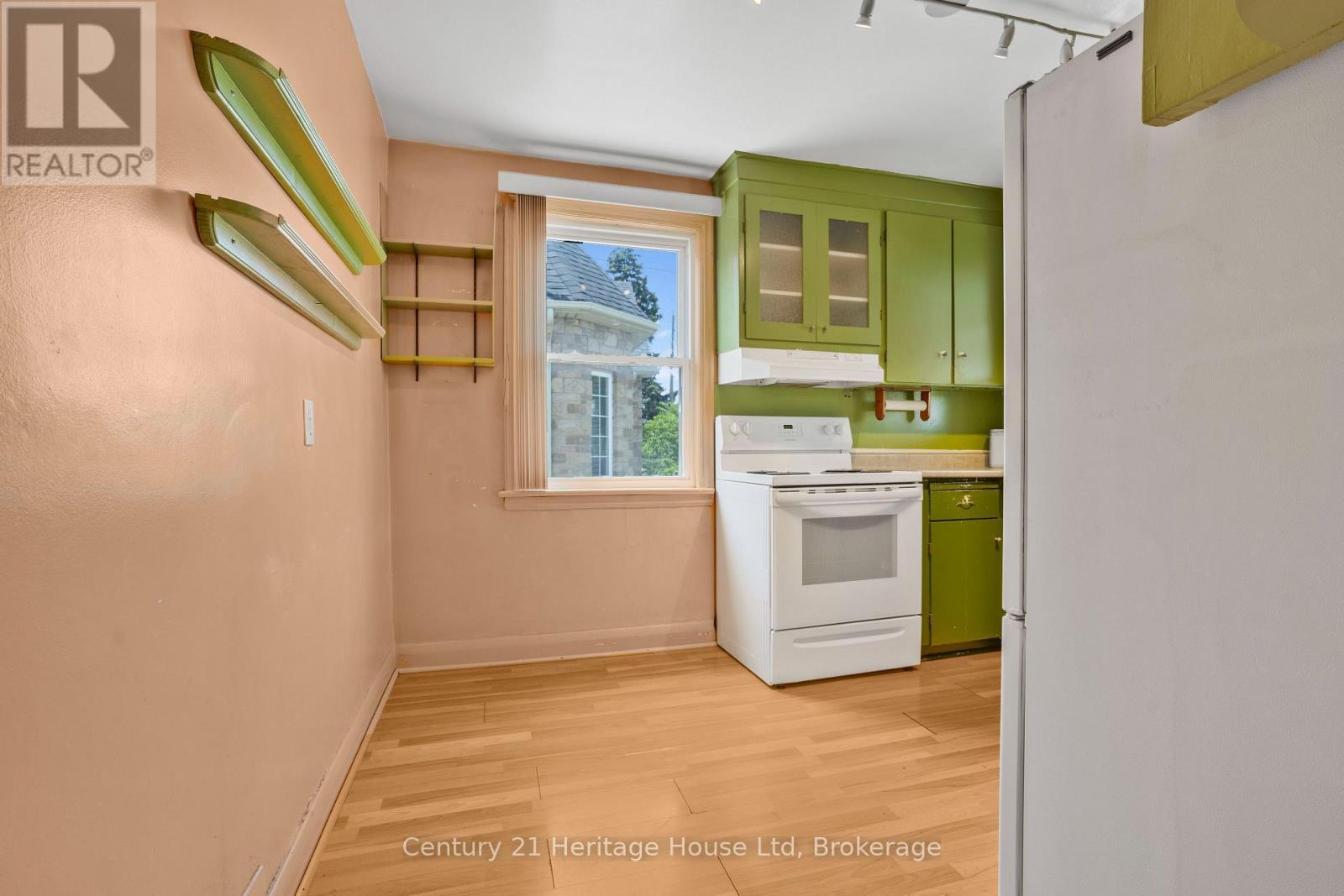 79 Anthony Road, Toronto (Downsview-Roding-Cfb), ON - Indoor