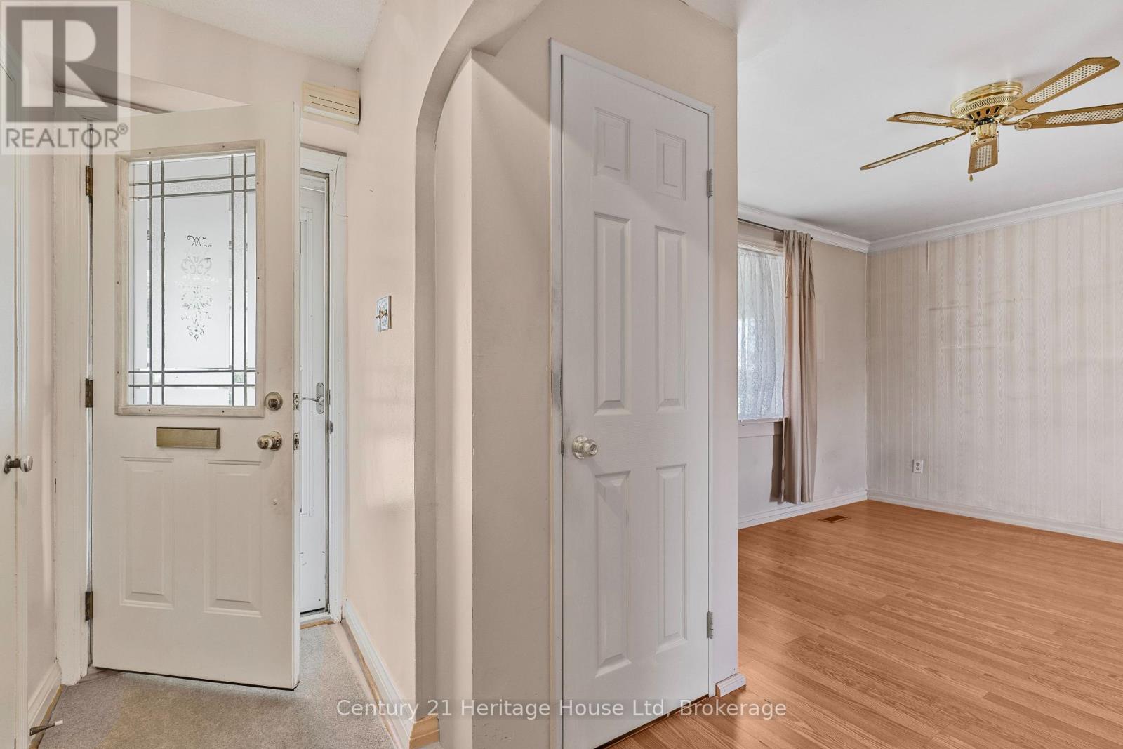 79 Anthony Road, Toronto (Downsview-Roding-Cfb), ON - Indoor Photo Showing Other Room
