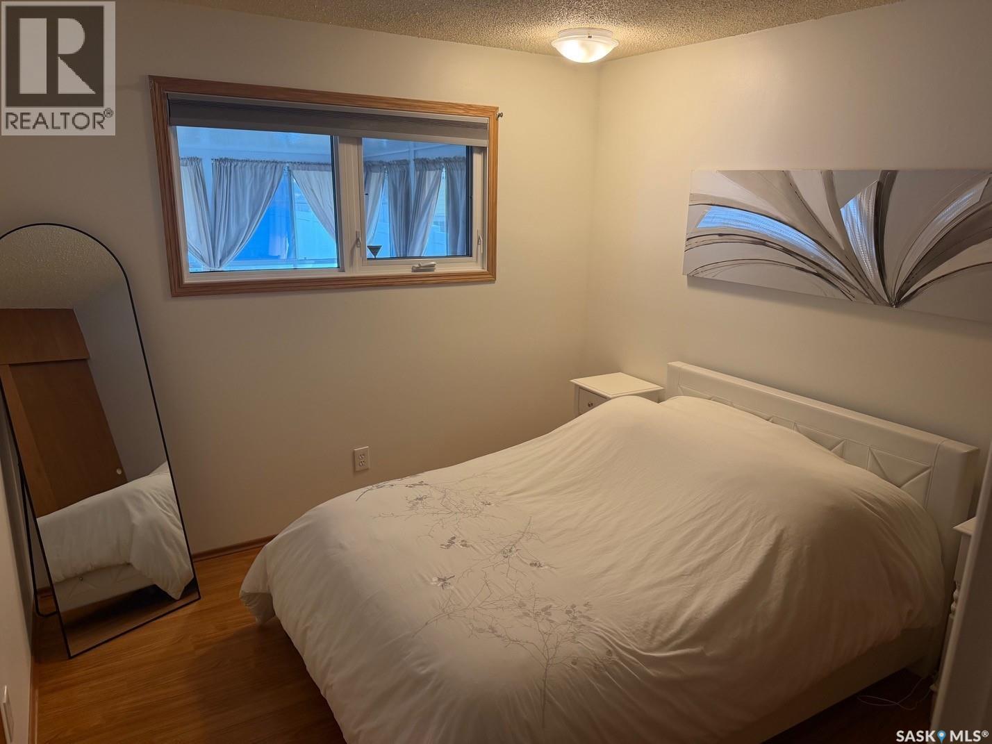 107 Merlin Crescent, Regina, SK - Indoor Photo Showing Bedroom