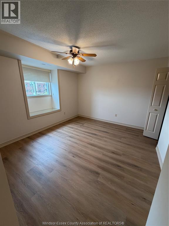 1995 Normandy Unit# 301, Lasalle, ON - Indoor Photo Showing Other Room