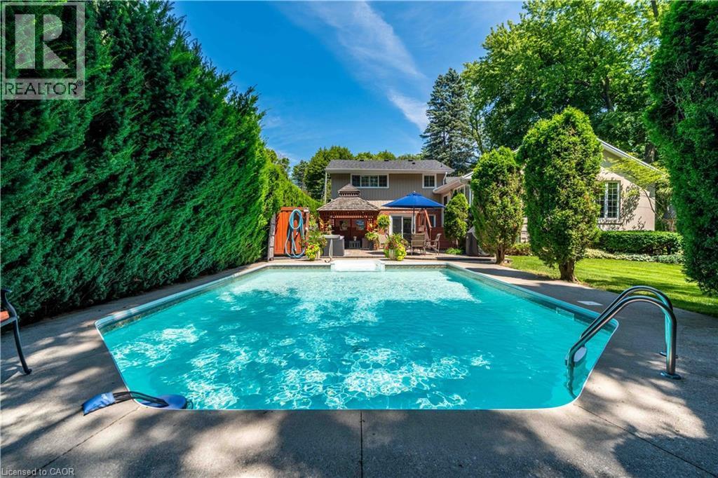 138 Judith Crescent, Ancaster, ON - Outdoor With In Ground Pool With Backyard