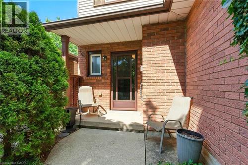 39 Megna Court, Hamilton, ON - Outdoor With Exterior