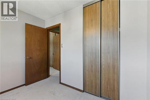 39 Megna Court, Hamilton, ON - Indoor Photo Showing Other Room