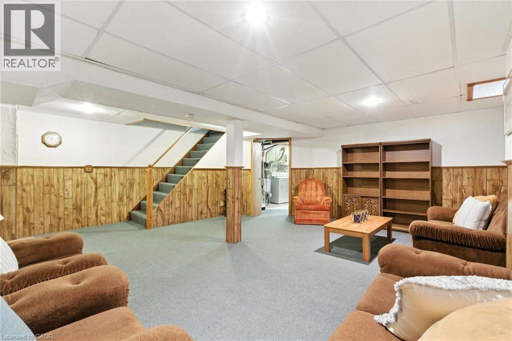 39 Megna Court, Hamilton, ON - Indoor