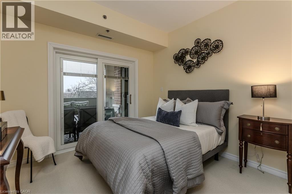391 Plains Road E Unit# 412, Burlington, ON - Indoor Photo Showing Bedroom