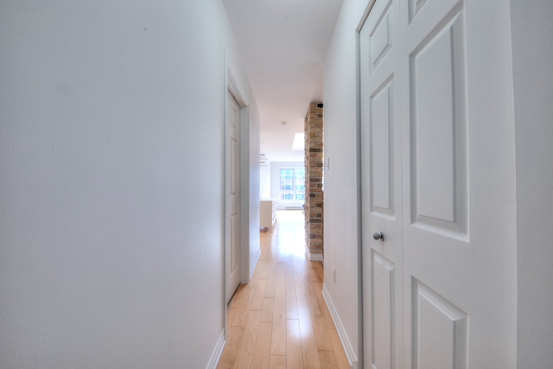 Mud Room - 7-10135 Rue Lajeunesse, Montréal (Ahuntsic-Cartierville), QC - Indoor Photo Showing Other Room