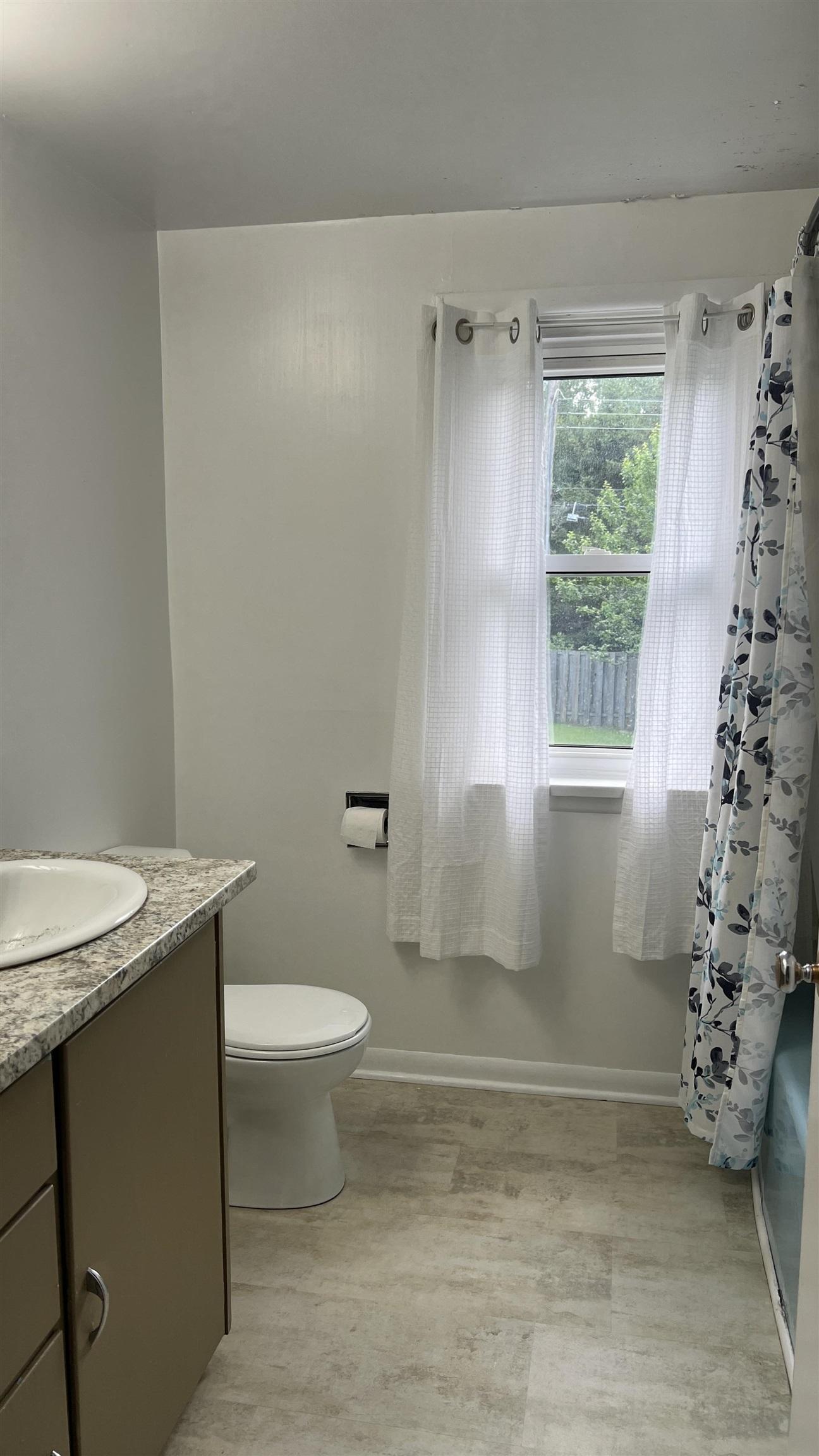 15 Sund Crescent, Marathon, ON - Indoor Photo Showing Bathroom