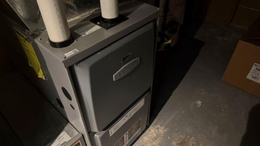 700 W Francis St West, Thunder Bay, ON - Indoor