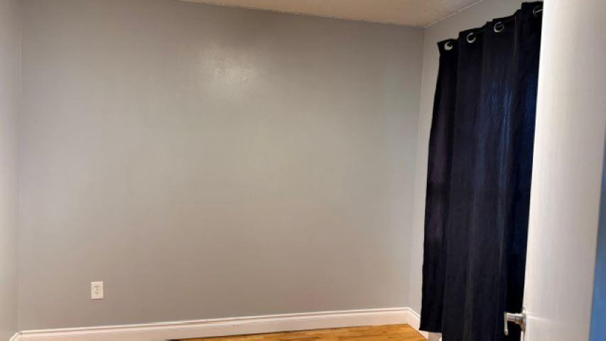 700 W Francis St West, Thunder Bay, ON - Indoor Photo Showing Other Room