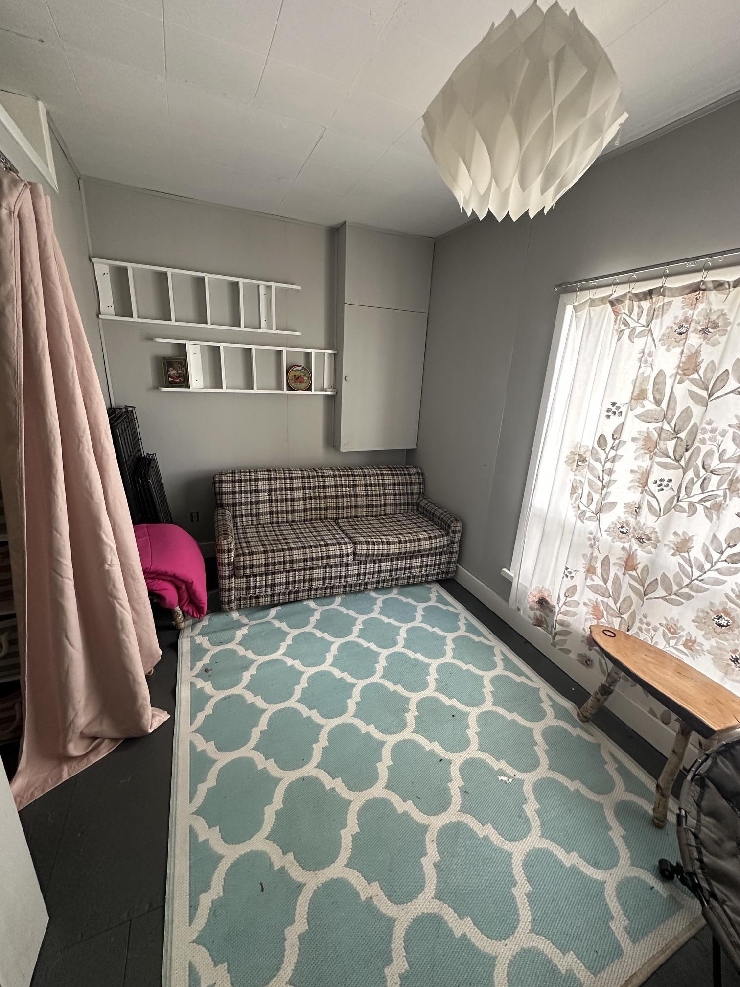 430 Castor Island, Thunder Bay, ON - Indoor Photo Showing Other Room