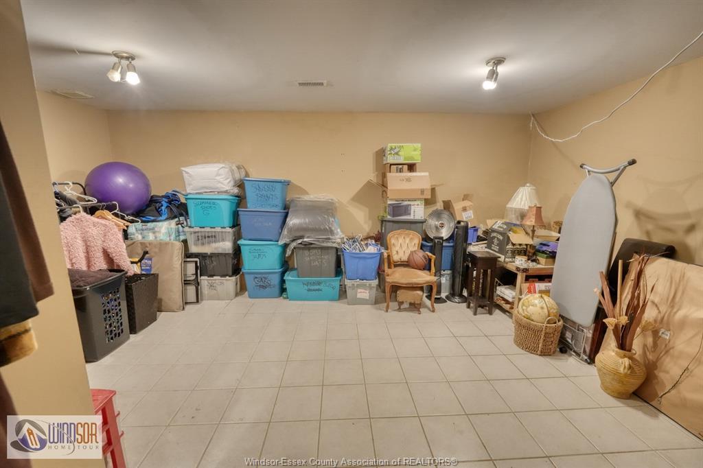 1277 Cardinal Crescent, Tecumseh, ON - Indoor