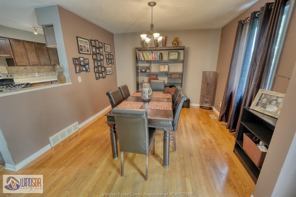 1277 Cardinal Crescent, Tecumseh, ON - Indoor Photo Showing Dining Room