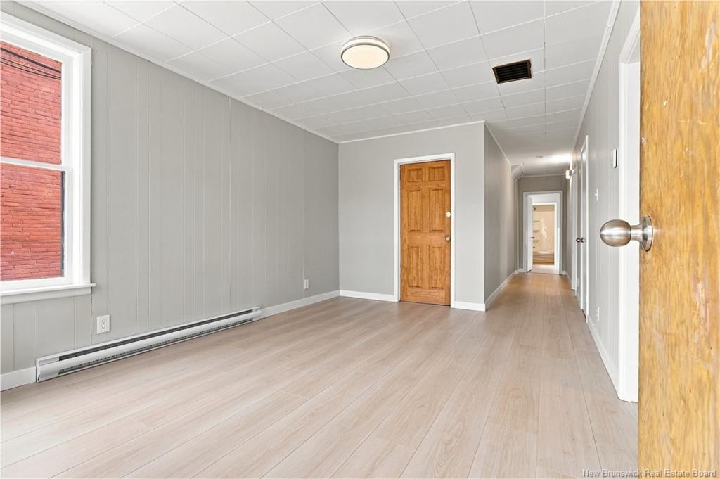 178 Westmorland St, Fredericton, NB - Indoor Photo Showing Other Room