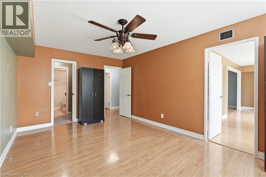 7 Gale Crescent Unit# B3, St. Catharines, ON - Indoor Photo Showing Other Room