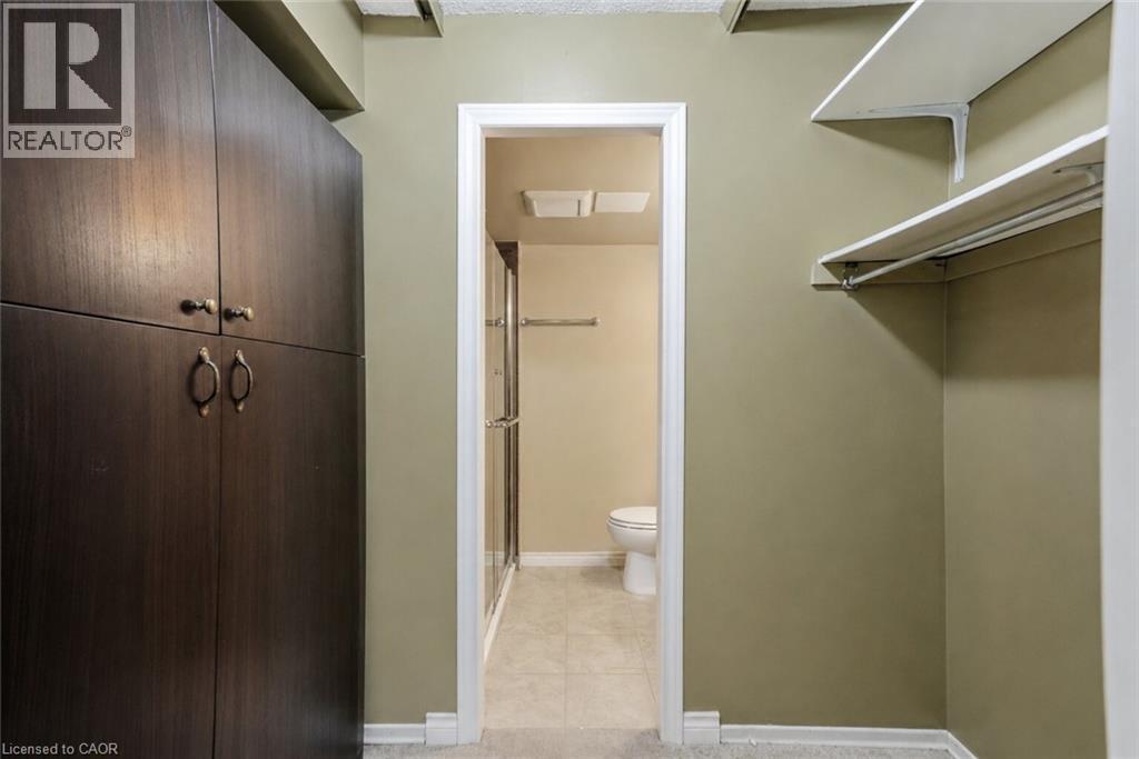 7 Gale Crescent Unit# B3, St. Catharines, ON - Indoor