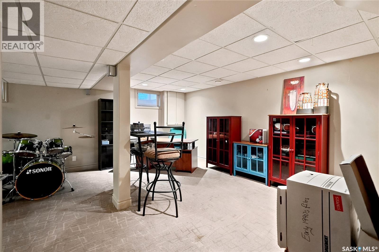 506 Vincent Crescent, Saskatoon, SK - Indoor