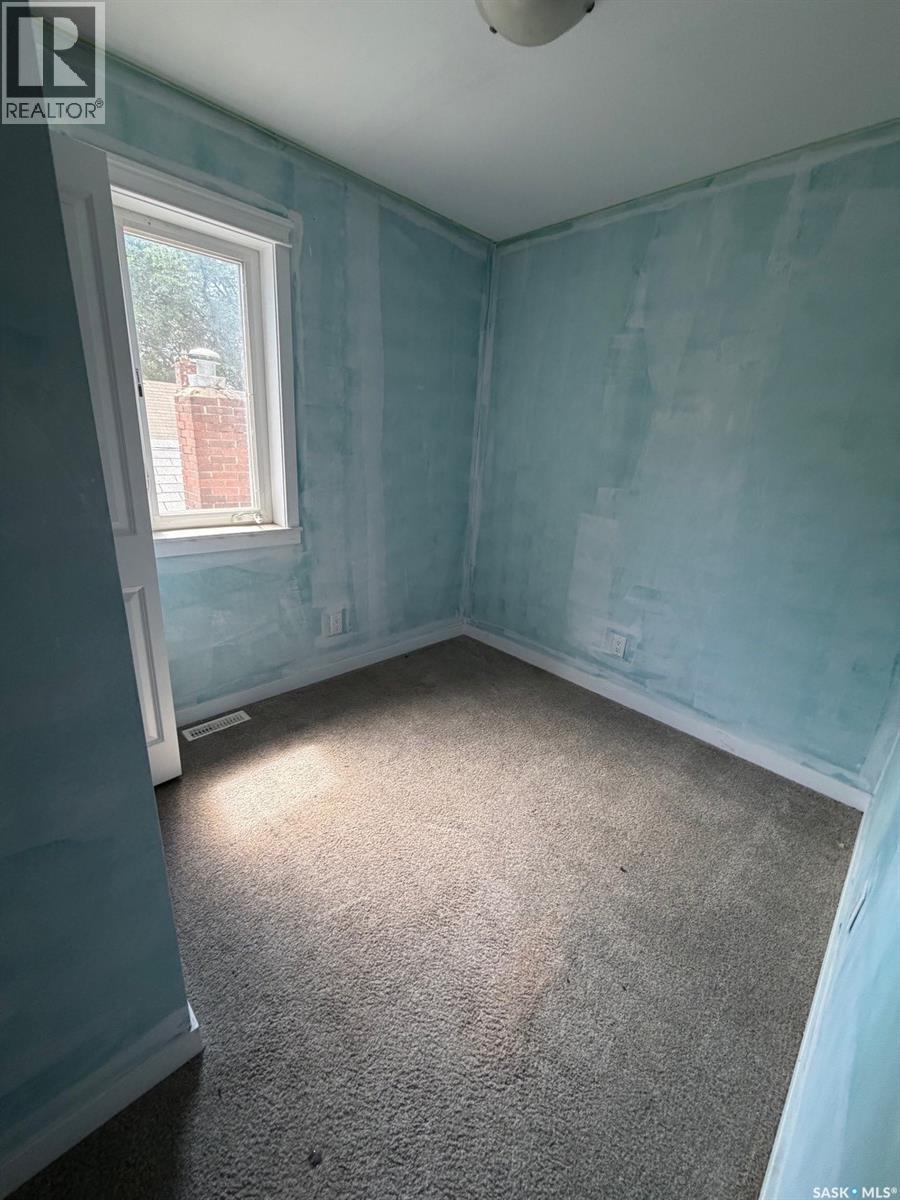 1313 G Avenue N, Saskatoon, SK - Indoor Photo Showing Other Room