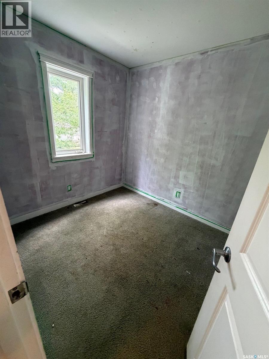 1313 G Avenue N, Saskatoon, SK - Indoor Photo Showing Other Room